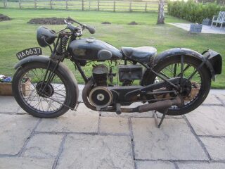 1930 Velocette GTP 249cc Barn find (photo 2 of 2)