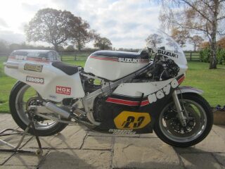 1984 Suzuki RGB500 MK9 500cc Square 4 Disc Valve (photo 2 of 2)