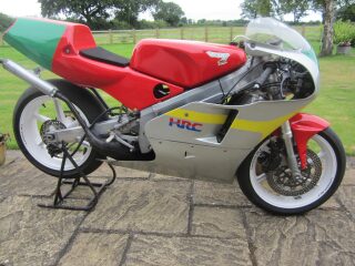 1992 Honda RS250 V twin Upside down forks (photo 1 of 2)