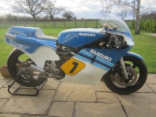 1982 Suzuki RGB500 MK7 ex Bob Heath (photo 1 of 2)