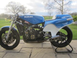 1982 Suzuki RGB500 ex Bob Heath 500cc 4 Cylinder Disc Valve (photo 2 of 2)