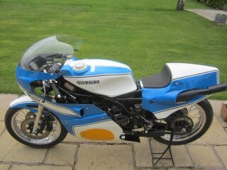 1978 Suzuki RG500 MK3 500cc 4 cylinder disc Valve (photo 1 of 2)