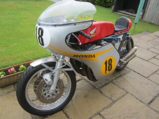 1969 Honda CR750 Replica (photo 2 of 2)