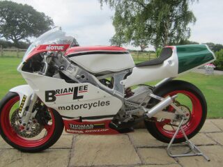 1991 Yamaha TZ250 B V Twin superb (photo 2 of 2)