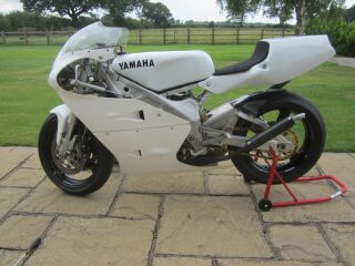 1993 Yamaha TZ250 V twin 4DP (photo 2 of 2)