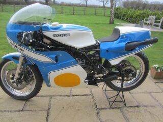 1978 Suzuki RG500 MK3 500cc 4 cylinder disc Valve (photo 2 of 2)
