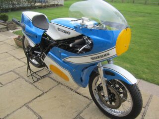 1978 Suzuki RG500 MK3 500cc 4 cylinder disc Valve (photo 1 of 2)