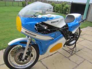 1978 Suzuki RG500 MK3 500cc 4 cylinder disc Valve (photo 2 of 2)