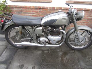 1962 Norton 650cc Twin (photo 1 of 2)