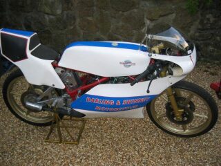 MBA Morbidelli 125 Classic racing Motorcycle Bike (photo 2 of 2)