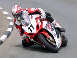 2008 TT Isle of man Gary Johnson Aim Suzuki 1000cc Superbike (photo 2 of 2)