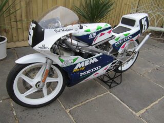 1992 Honda RS125 NF4 in Neil Hodson Colours (photo 2 of 2)
