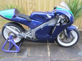 2000 Honda RS250 V Twin (photo 1 of 2)
