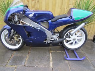 2000 Honda RS250 V Twin (photo 2 of 2)