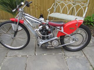 1965 Ex Charlie Monk Matingly JAP 500cc Speedway machine (photo 2 of 2)