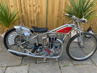 Ex Oliver Hart MK1 Excelsior 500cc Speedway machine (photo 1 of 2)
