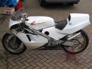 1989 Honda RS250 (photo 2 of 2)