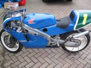 1991 Honda RS250 (photo 2 of 2)